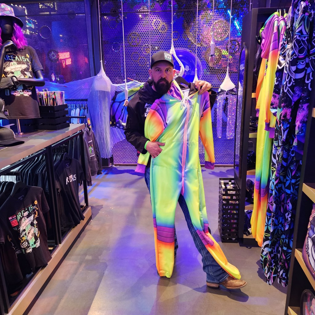 NEW FIRE SUIT DESIGN!!!!